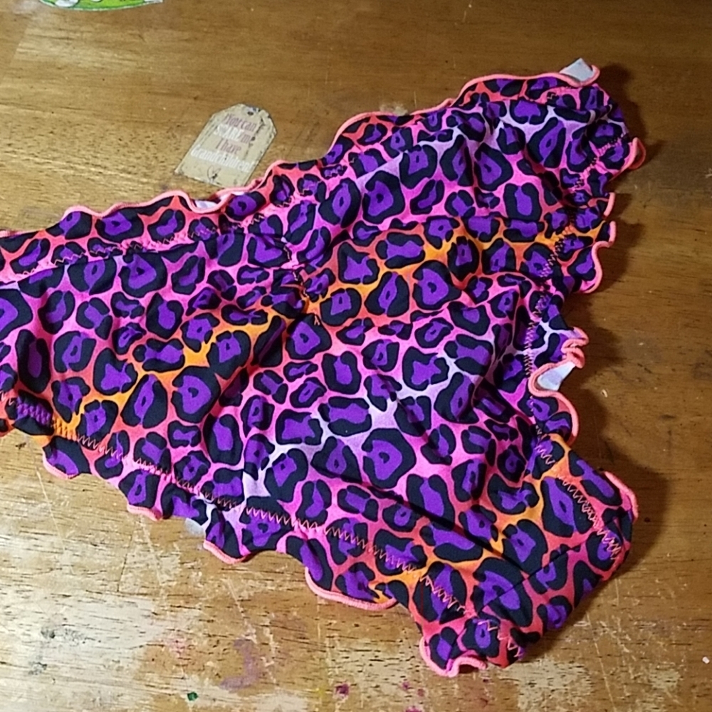 In Mocean Neon Multi Color Leopard Print Small - Picture 2 of 3